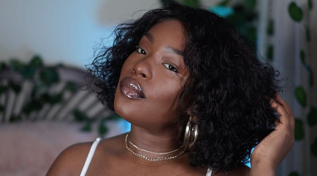 Thee Hottie - Glamour House Of Hair 